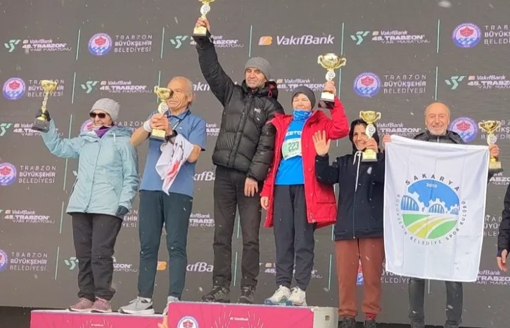 Sakaryalı Atletler Trabzon'da Parladı
