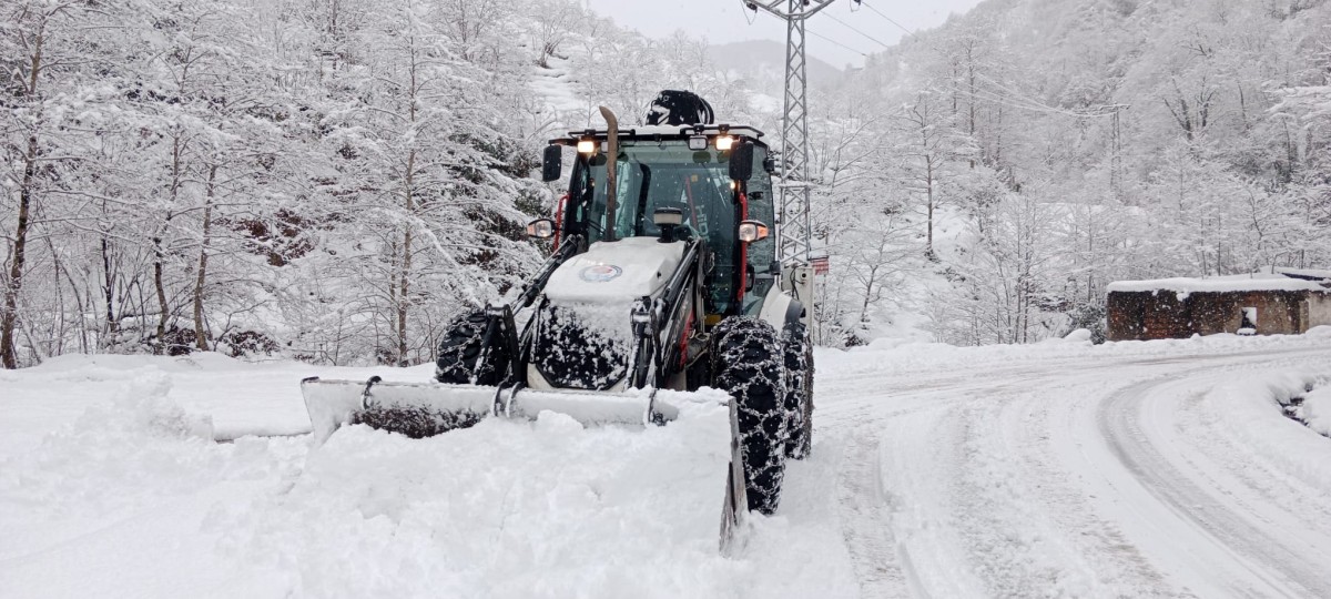 Trabzon’da 70 Mahalle Yolu Kar Nedeniyle Ulaşıma Kapalı