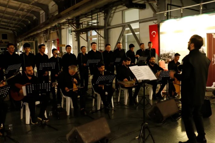 Kocaeli'de Tasavvuf Müziği Büyüledi
