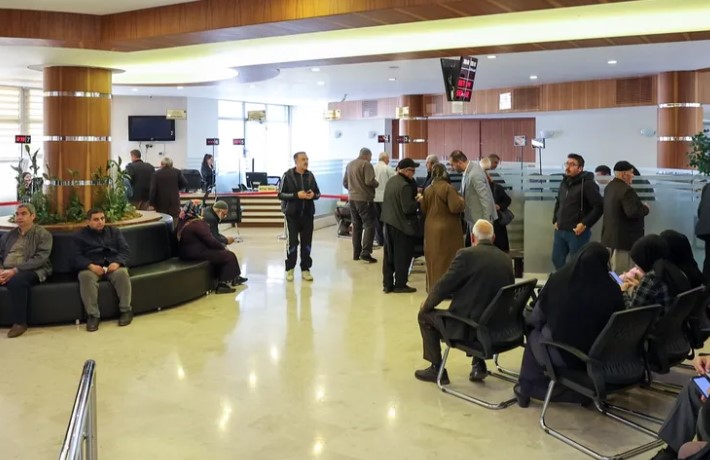 Gaziantep'ten 41 Yıllık Evlilere Umre Hediyesi
