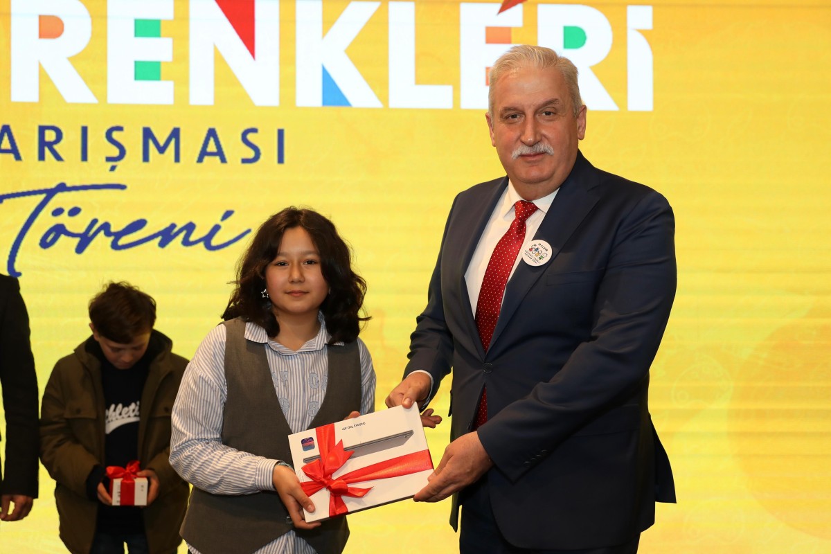 Samsun'da Otizm Resim Yarışması Ödül Töreni
