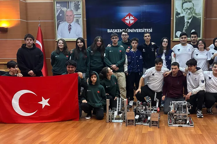 İBBTech, Uluslararası Robot Yarışmalarında Üç Ödül Kazandı
