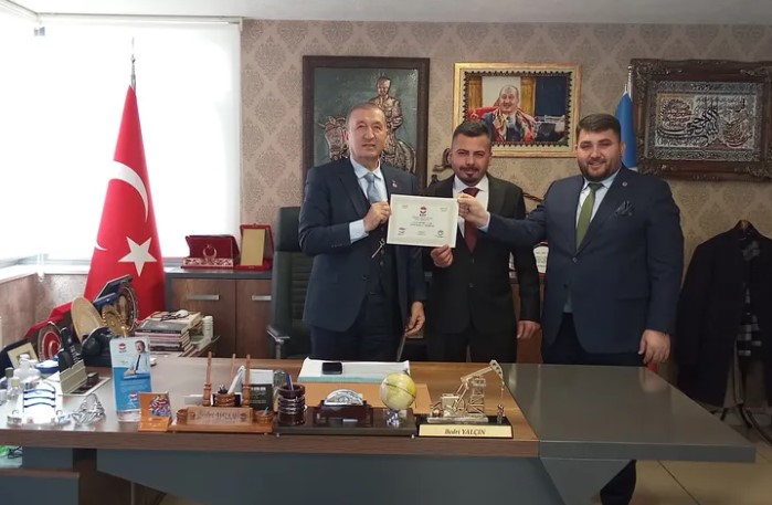 Anadolu Birliği Partisi'ne Yeni Ekonomi Yöneticisi
