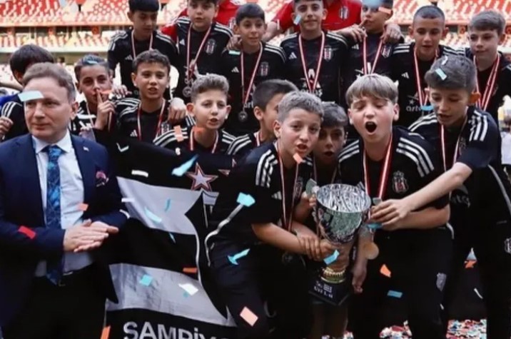 Antalya: Çocuk Futbolu Şöleni Başlıyor
