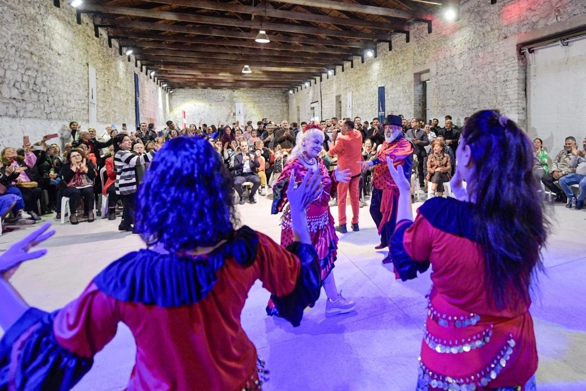 İzmir'de Romanlar Günü coşkusu
