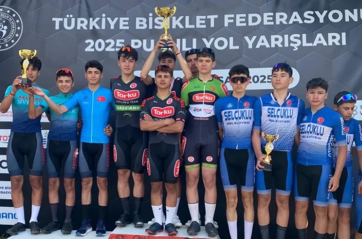 Torku Şekerspor, Balıkesir'de Bisiklette Zirvede
