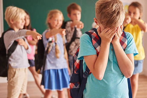 Aile Bakanlığı ve UNICEF, Çocukları Dijital Tehditlerden Korumayı Tartışacak
