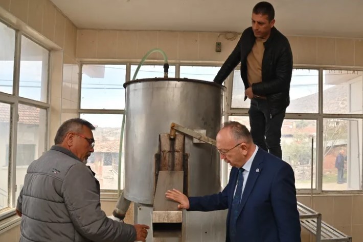 Manisa'da 'Tek Dam' Projesiyle Hayvancılık Canlanıyor
