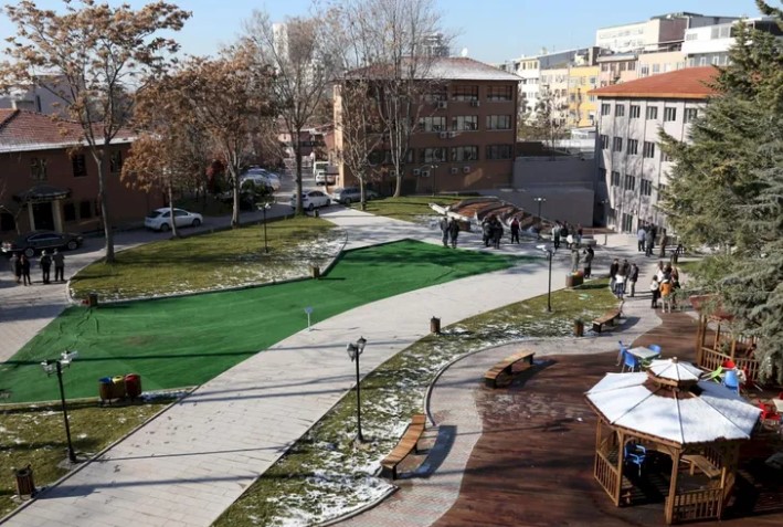 Ankara Üniversitesi: Hareketli Sağlık Projesi Başladı

