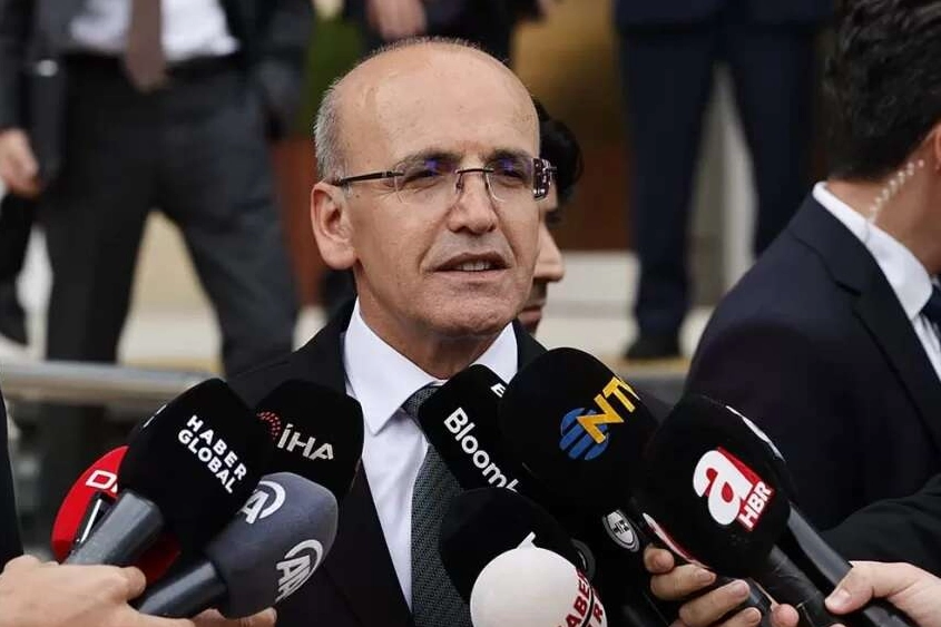Şimşek: Nisan'da Cari Açıkta Önemli Düşüş
