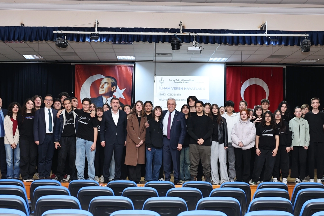 Özdemir'den Liselilere Umut Mesajı
