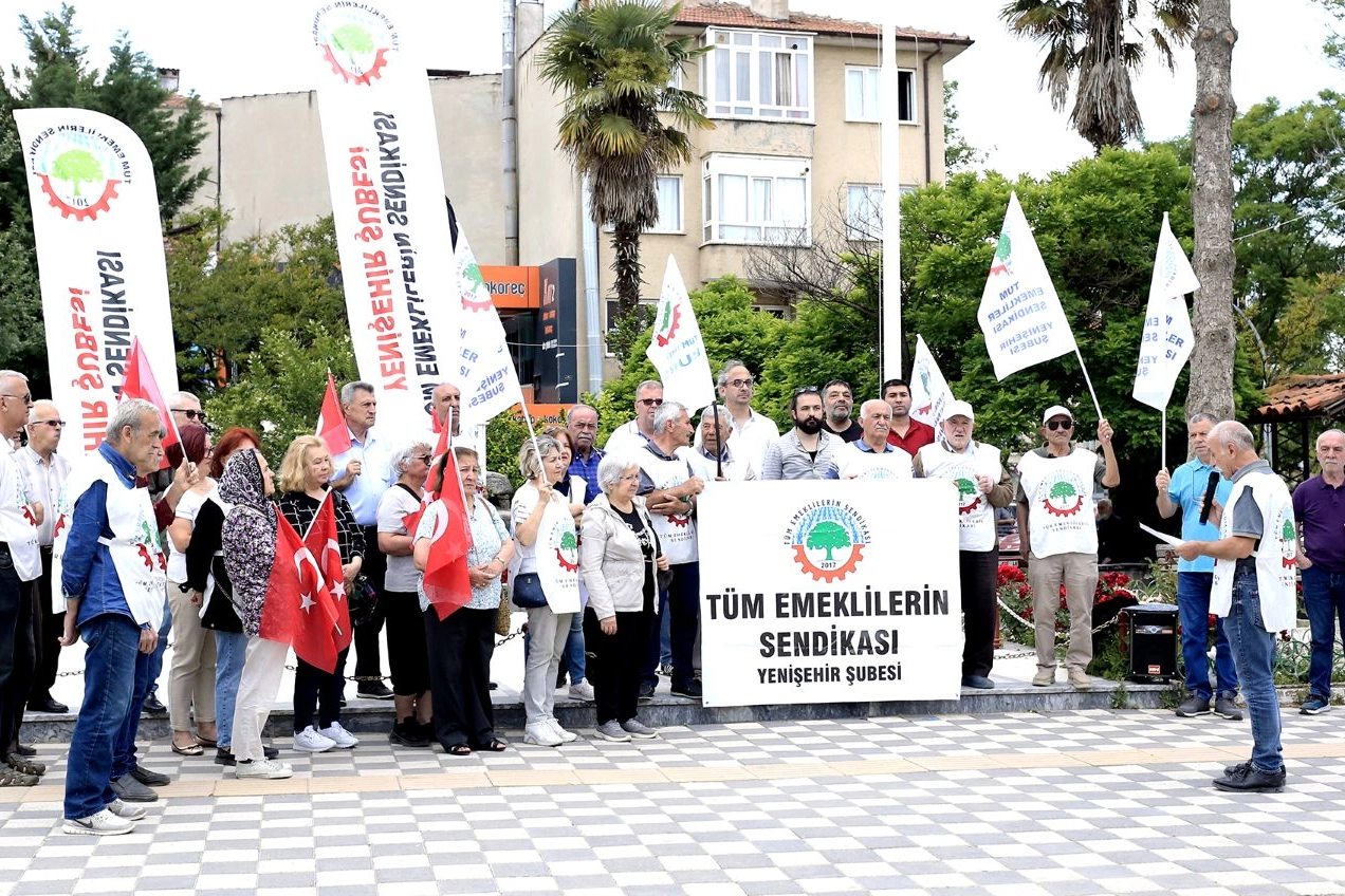 Emekli Bayram İkramiyesi Yetersiz Kaldı

