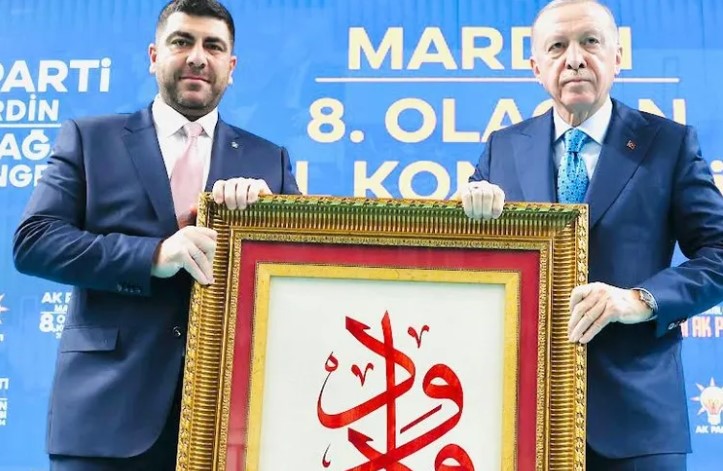 Mardin AK Parti Başkanı'ndan Erdoğan'a anlamlı hediye
