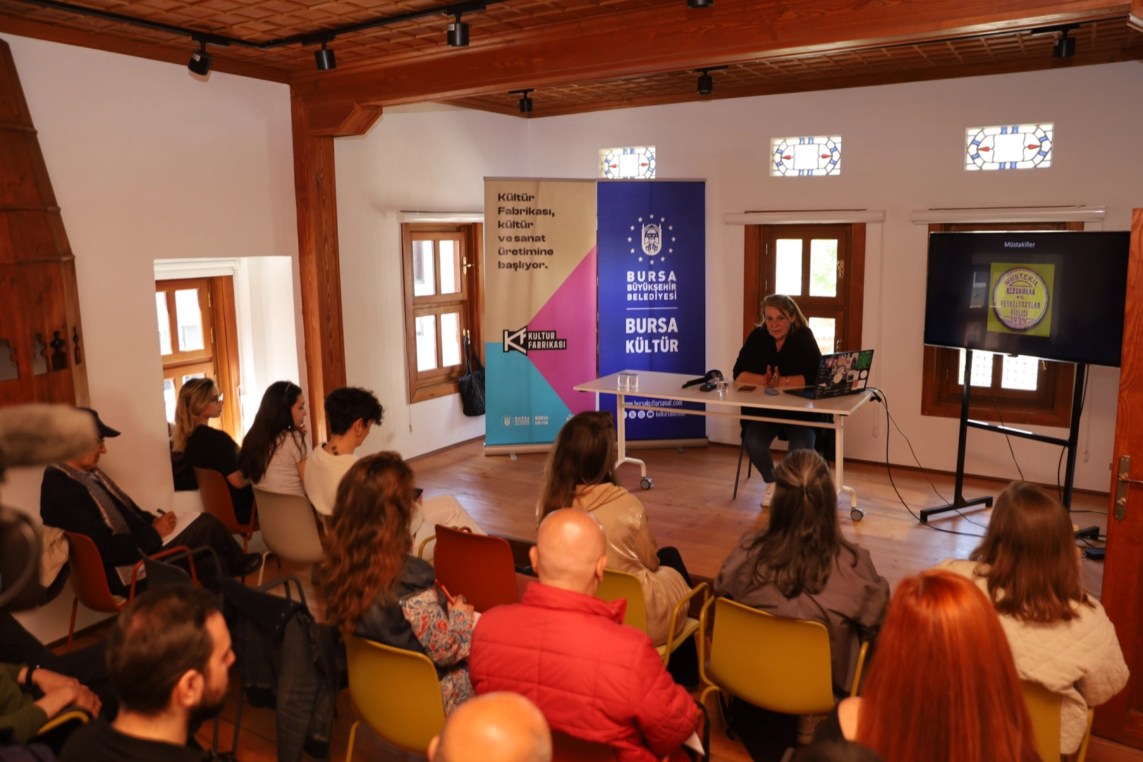 Bursa'da Modern Sanatın İzleri
