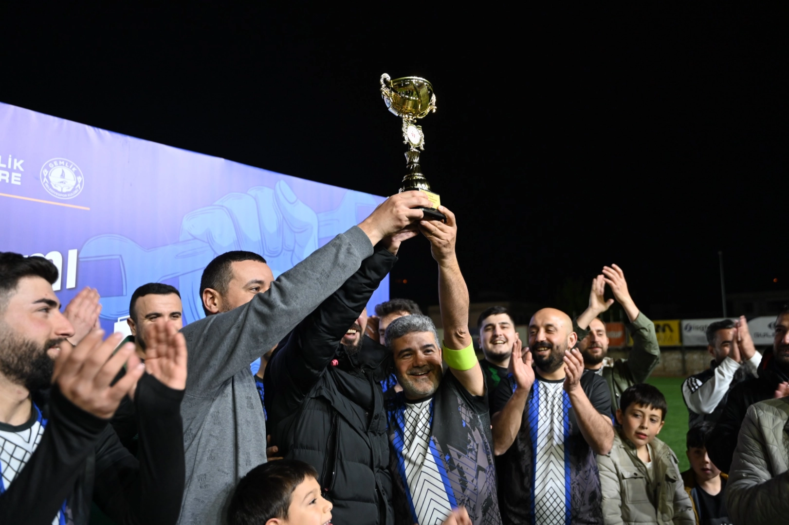 Çimtaş, Gemlik Emek Turnuvası'nı kazandı
