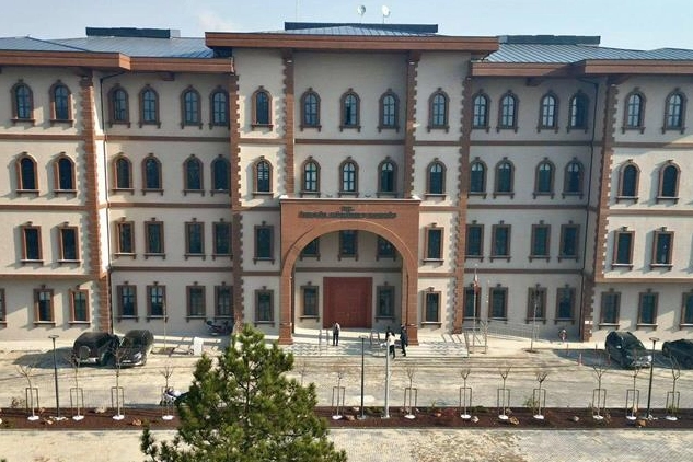 İnegöl'de Tapu Hizmet Noktası Yeni Konağa Taşındı

