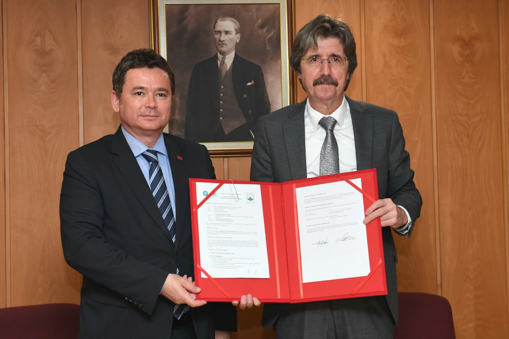 Osmangazi Belediyesi ve Uludağ Üniversitesi, bilimsel iş birliği protokolü imzaladı.
