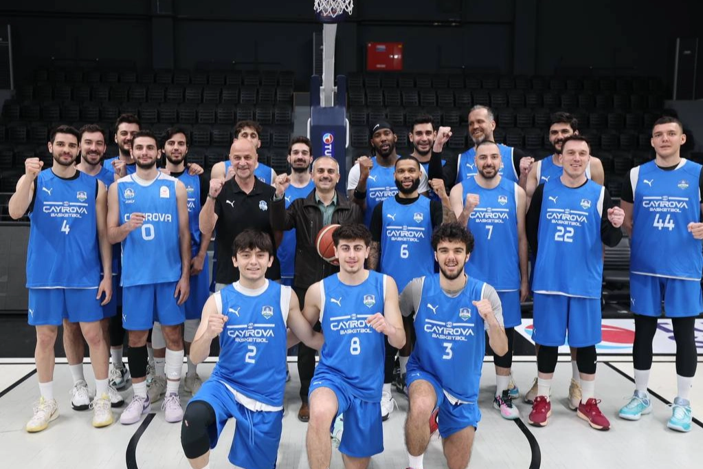 Çayırova, Basketbol Süper Ligi'ne Adım Adım Yaklaşıyor
