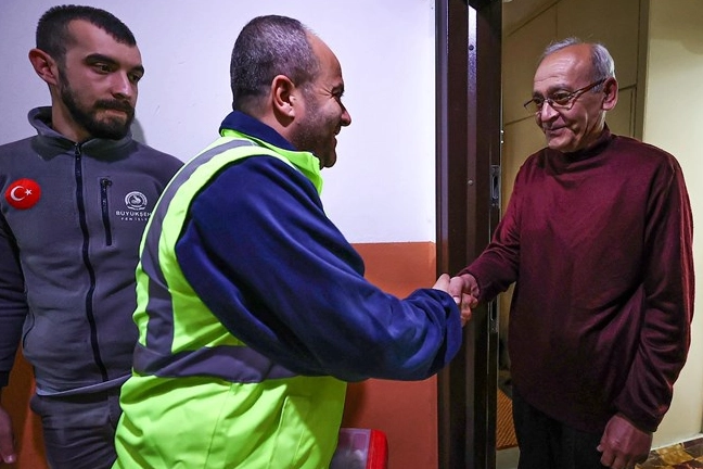 Denizli'de Yaşlılara Ücretsiz Tamir Desteği Genişliyor
