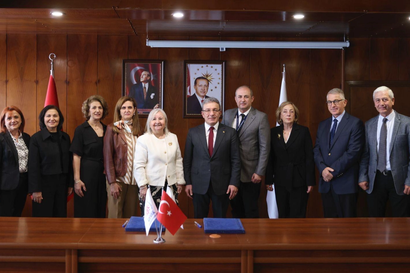 DEÜ Onkoloji Araştırmalarına 3,5 Milyon TL Destek

