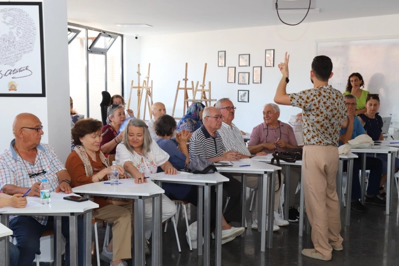 Eskişehir'de Emekliler İçin Yeni Sosyal Alan
