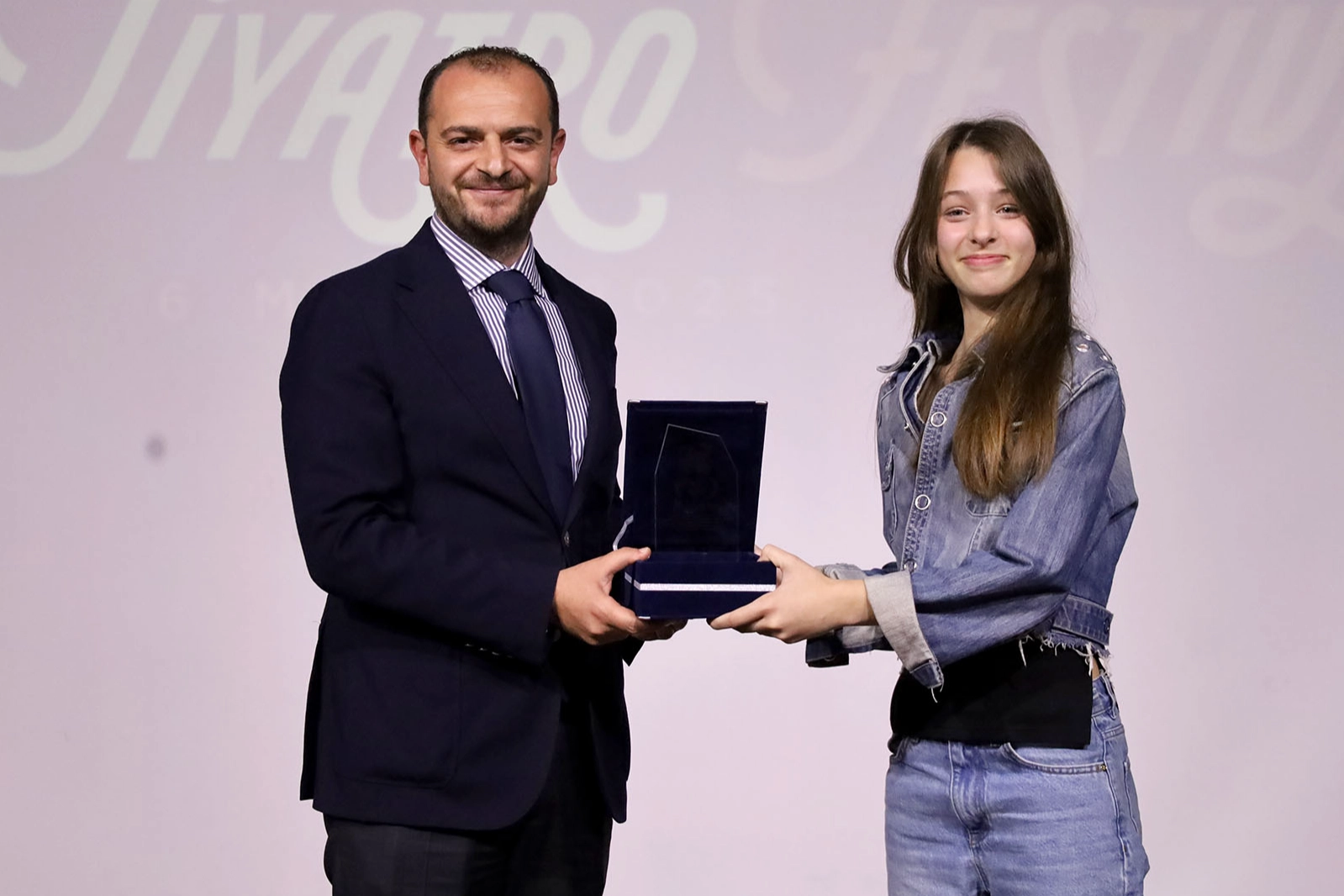 Sakarya Liselerarası Tiyatro Festivali'nin Kazananları Açıklandı
