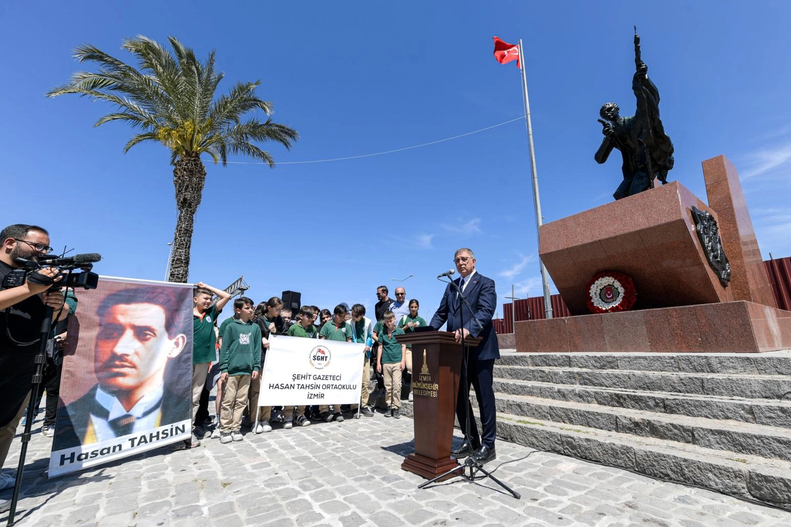 Hasan Tahsin, İzmir'de 106. yıl anıldı
