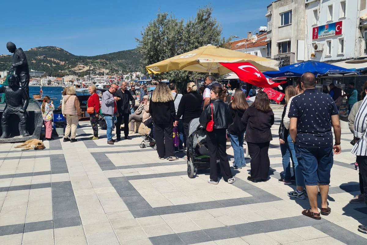 Foça'da Türkeş'i Anma Lokma Hayrı
