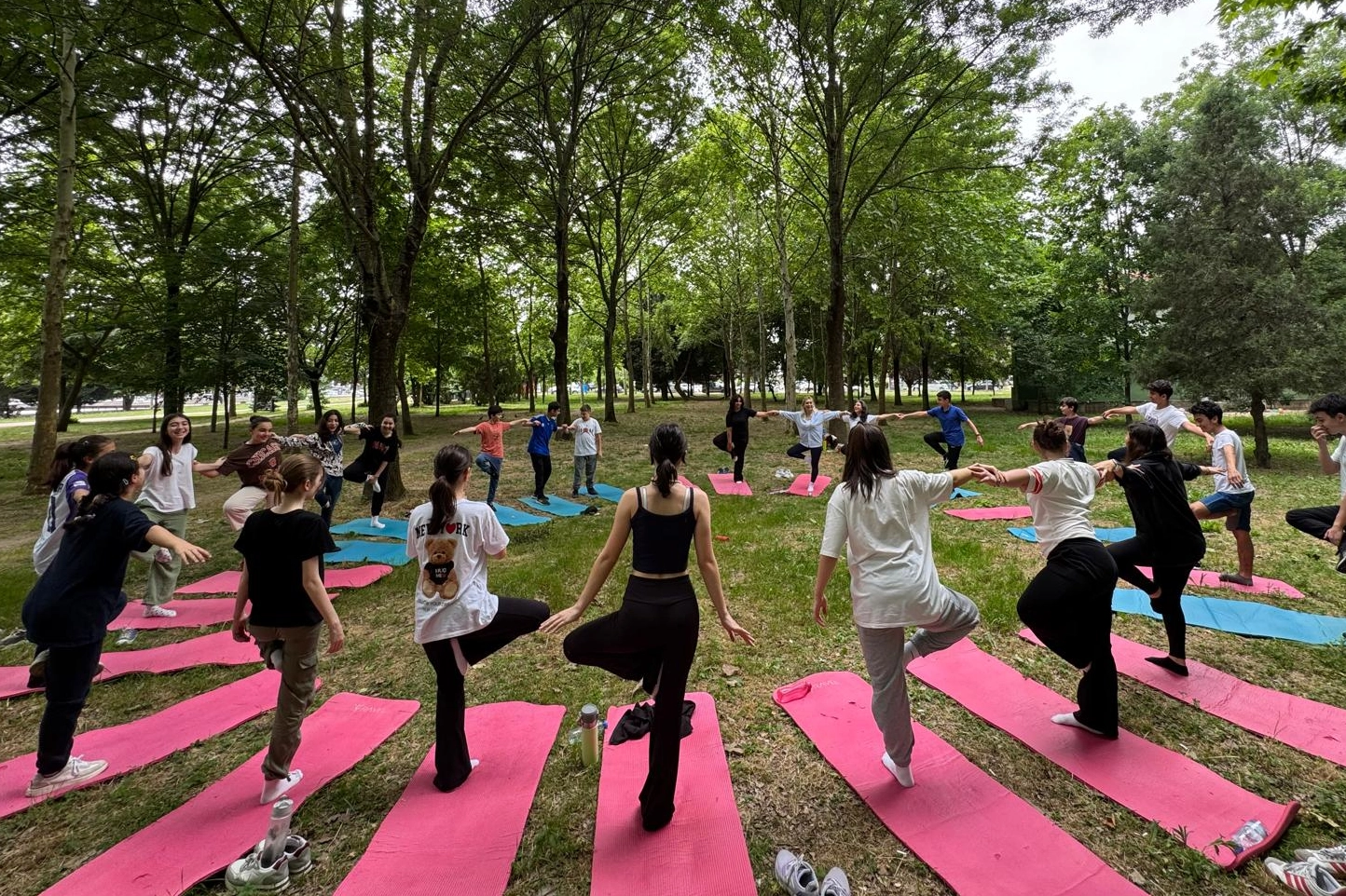 İzmit'te LGS Öğrencileri Mindfulness ile Stres Yönetimi Uyguladı
