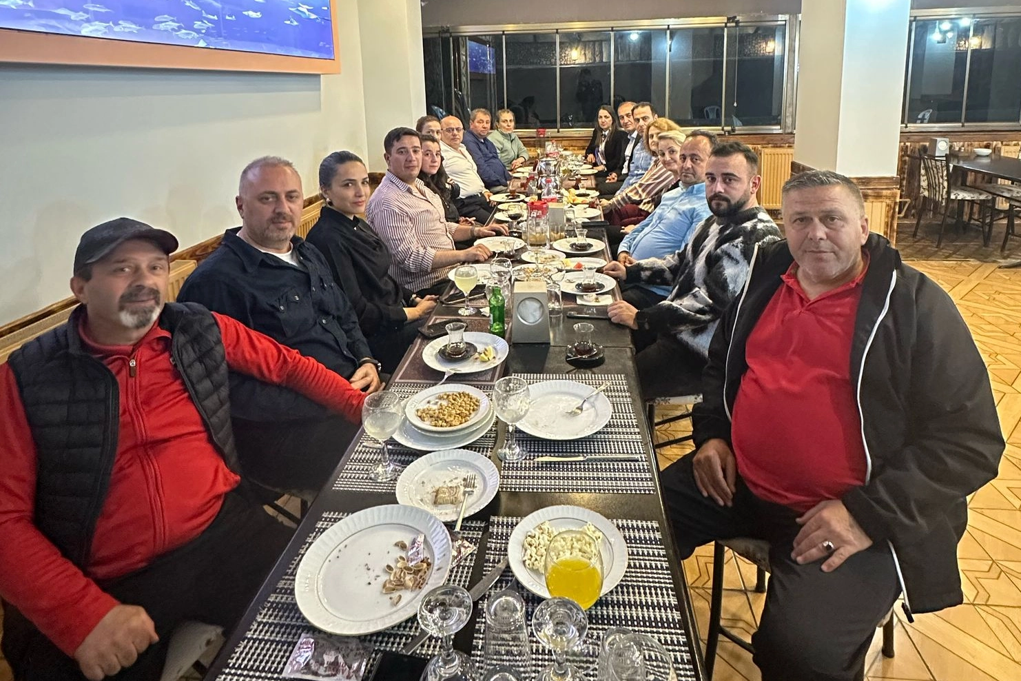 Başkölü'nün Kars'a Veda Yemeği

