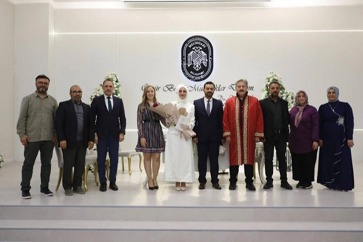 Melikgazi'de Nikah Rekoru: 60 Çift Evlendi
