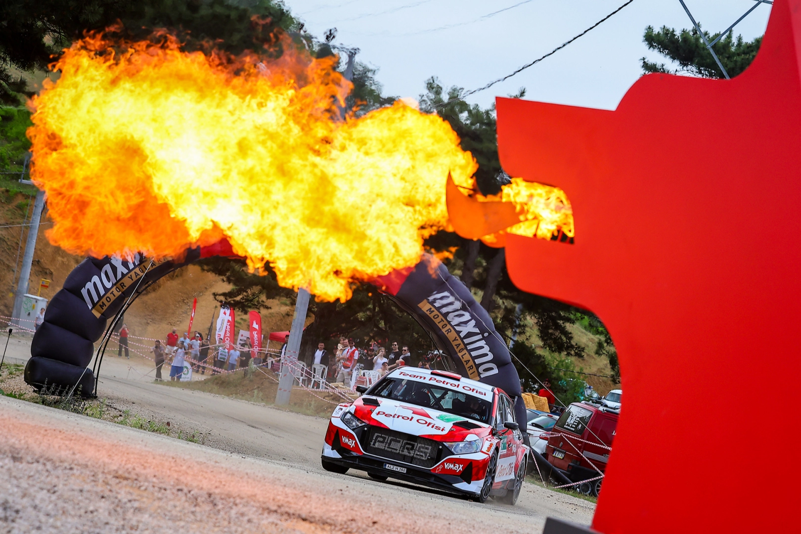 Kazaz, Yeşil Bursa Rallisi'nde Şampiyonayı Liderliğe Taşıdı
