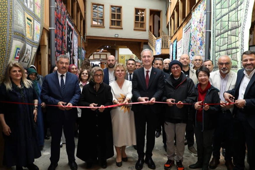 İnegöl'de Kırkyama Sanatı Sergisi Açıldı
