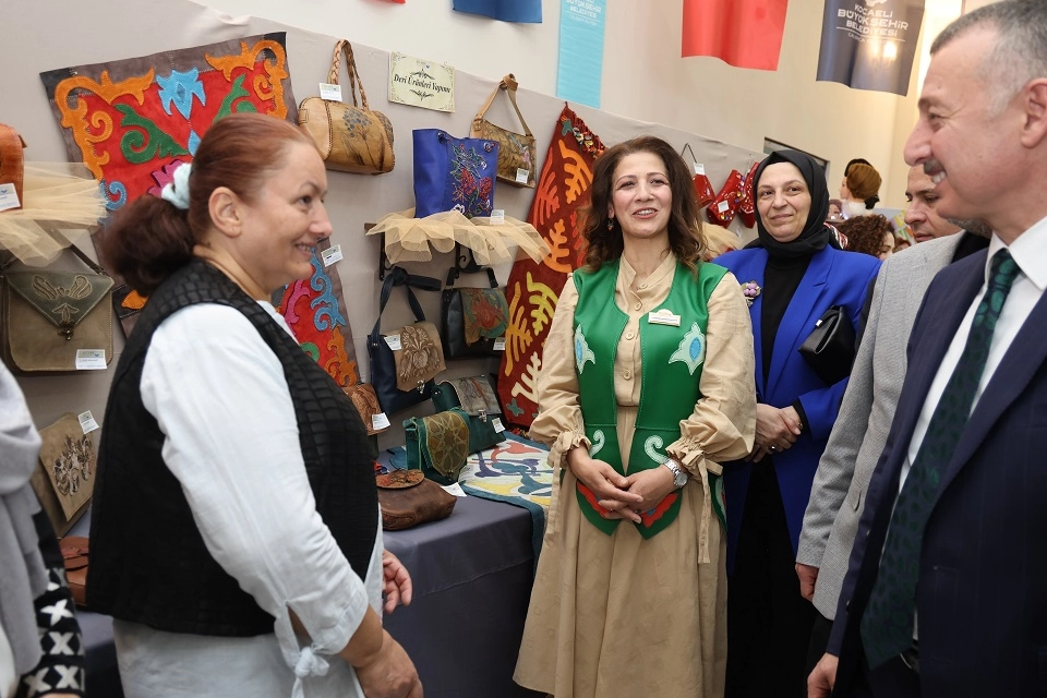 Derince'de KO-MEK Sergisi Açıldı
