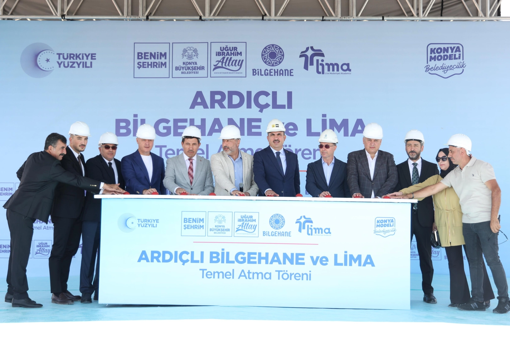 Konya Büyükşehir'den Ardıçlı TOKİ'de 'gençlik' temeli