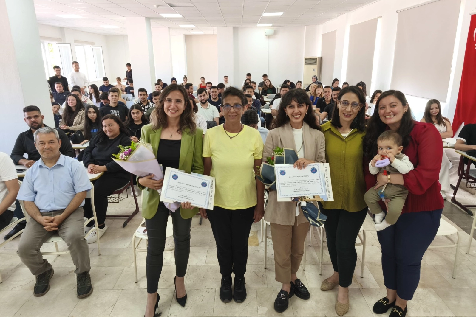 Kumluca MYO'da Girişimci Kadınlar Tarımı Değiştiriyor
