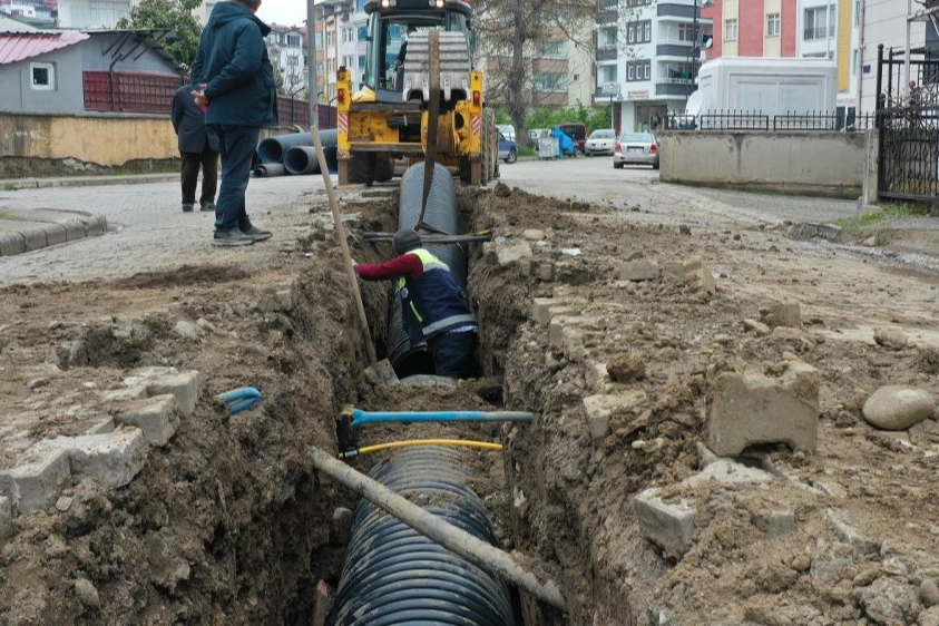 Altınordu'nda Yağmur Suyu Hattı Sorunu Çözüldü
