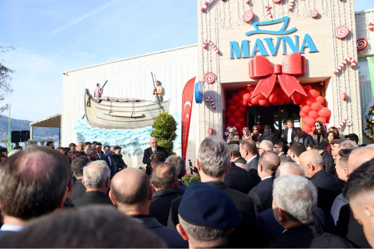 Ordu’da Akyazı Sahili’nde Mavna Kafe hizmete açıldı
