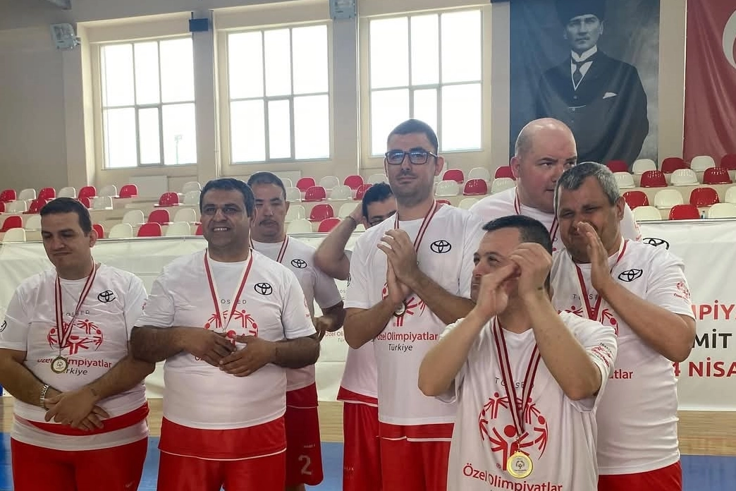 Ayvalık'lı Özel Çocuklar Altın Madalya Kazandı
