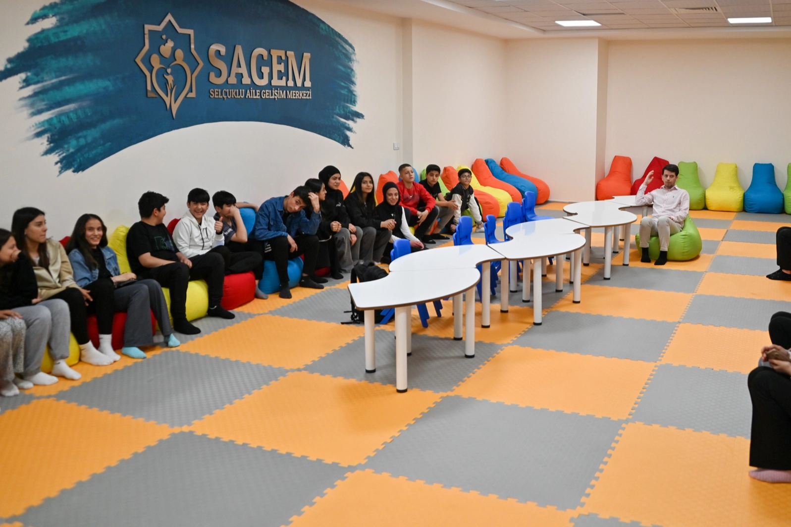 SAGEM'den Ailelere Sınav Kaygısı Semineri
