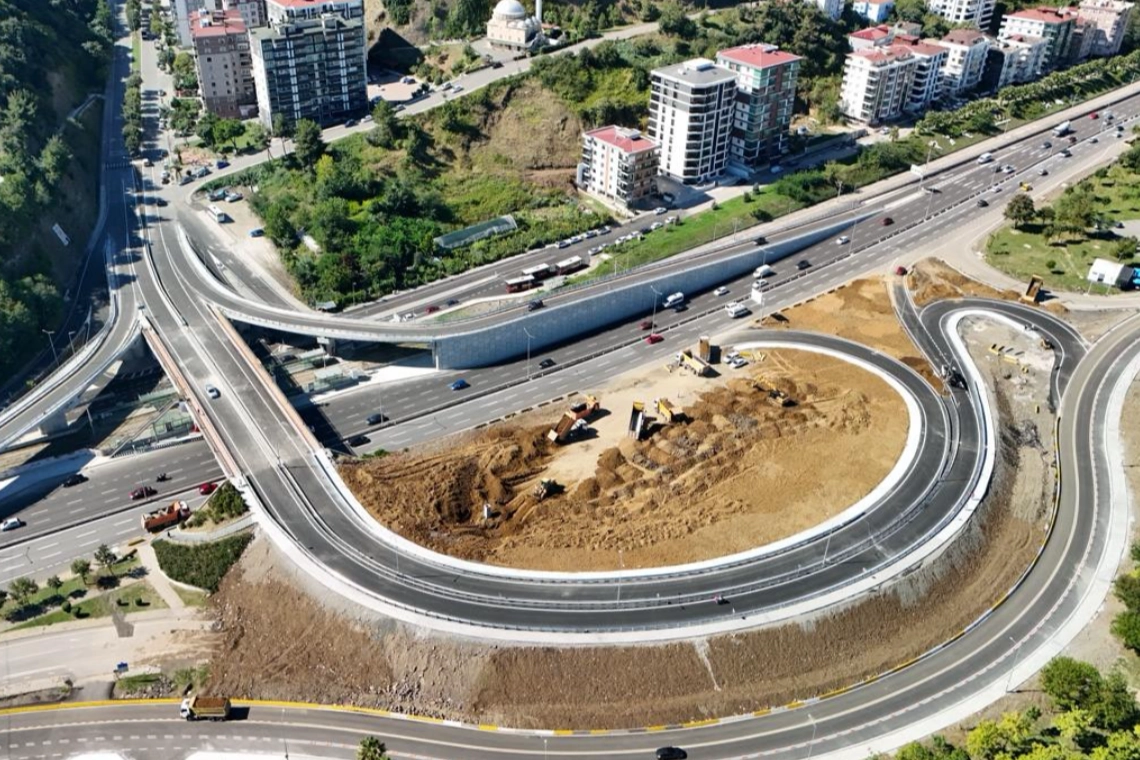 Samsun'da Kenan Şara Kavşağı düzenlemesi trafiği rahatlattı