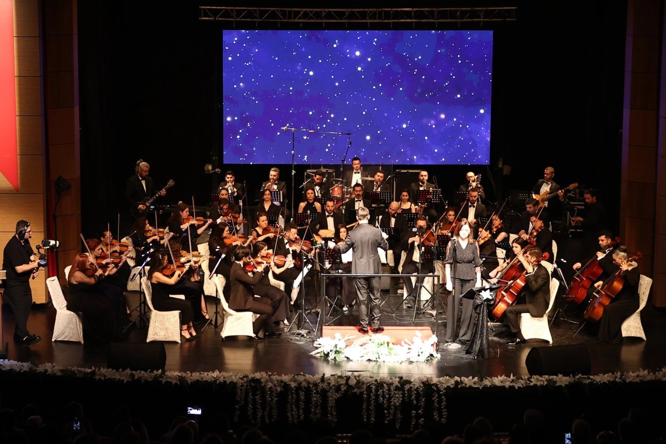 Samsun Öğretmenlerinden İlk Konser
