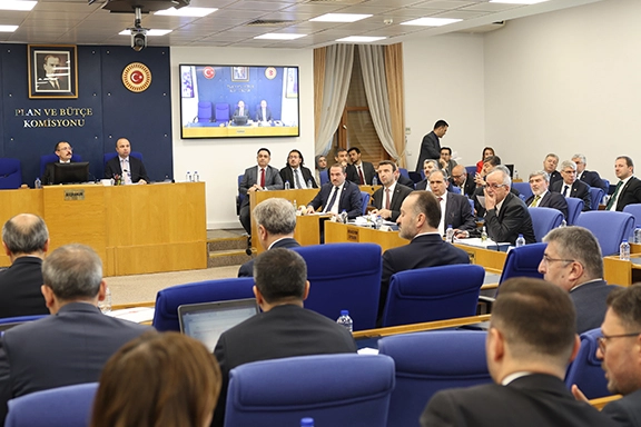 Mecliste Tartışmalı Kanun Teklifi
