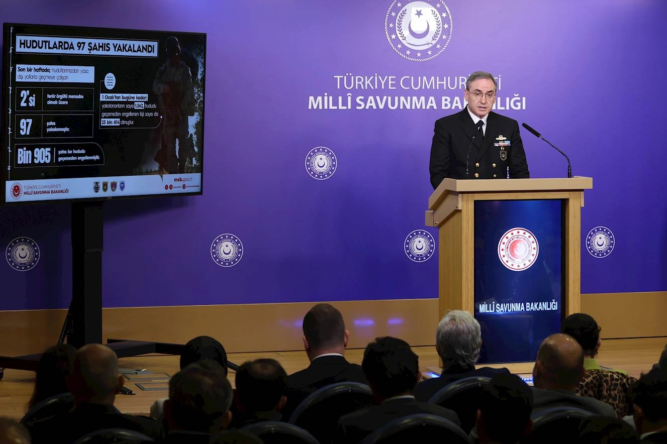 Terörle mücadelede kararlı adımlar
