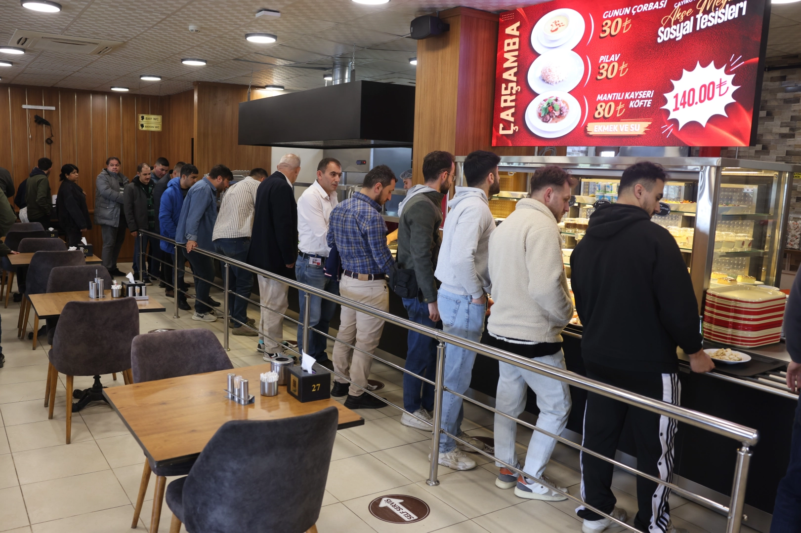 Çayırova'da Uygun Fiyatlı Yemek Sevinci
