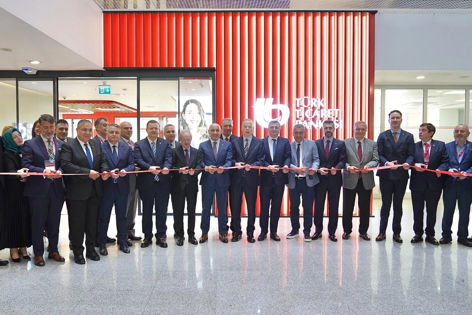 Türk Ticaret Bankası İhracatçılar İçin Yeniden Faaliyette

