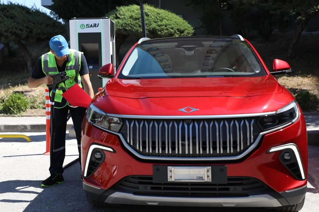 Türkiye'de Elektrikli Araç Sayısı 231 Bini Aştı
