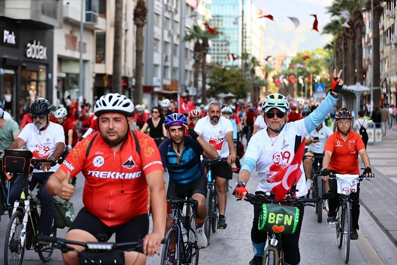 Denizli'de 19 Mayıs Bisiklet Şenliği Düzenlendi

