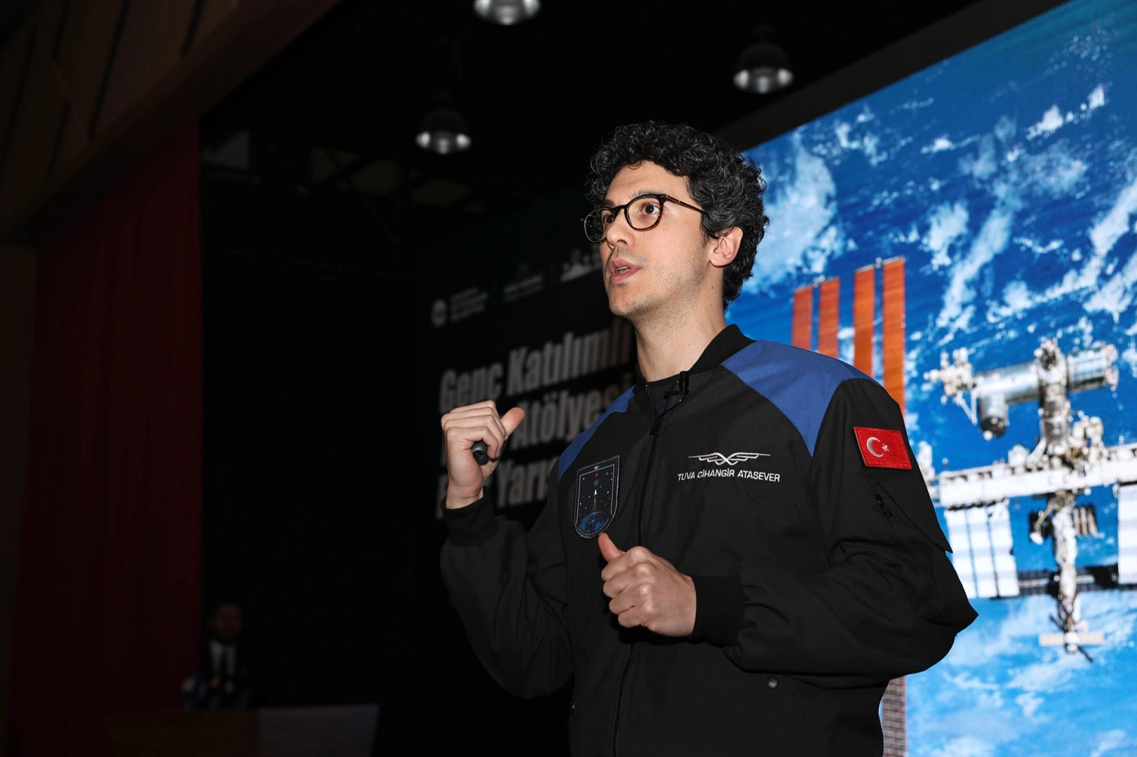İkinci Türk astronot Sakarya'da gençlerle buluştu
